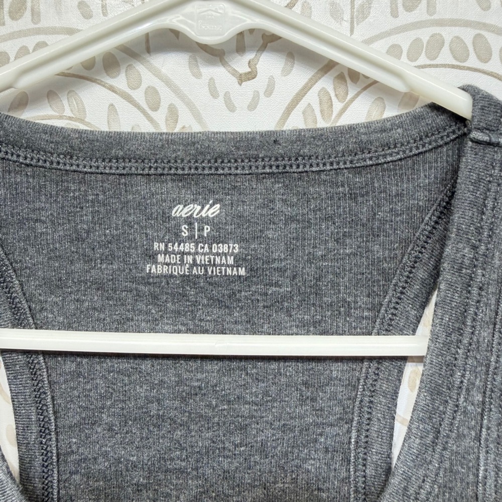 Aerie Tank Top Womens Small‎ Gray Ribbed Racerback Scoop Neck Cotton Blend NWT - Picture 4 of 6